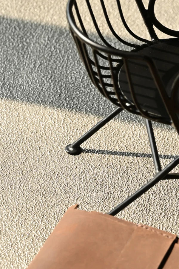 O2 Chair Phone Holder