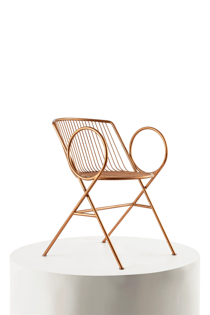 O2 metal chair design